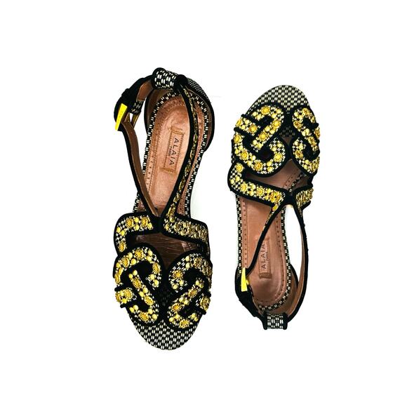 Alaïa Woven Black and Gold Embellished Sandals size EU 35 / US 5 - Picture 4 of 10